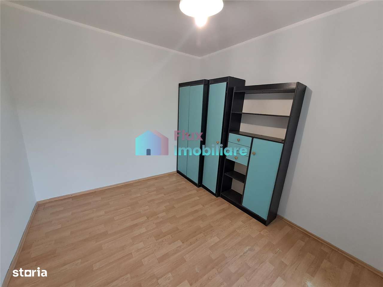 Apartament cu 3 camere semimobilat etaj 3 George Enescu-13