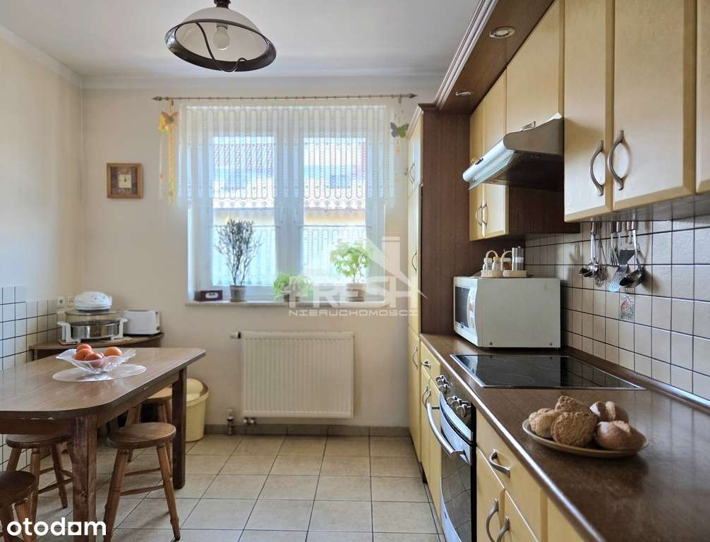 Dom skrajny w szeregu z garażem i działką-18