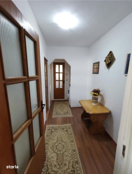 Apartament 3 camere finisat, garaj sub bloc!