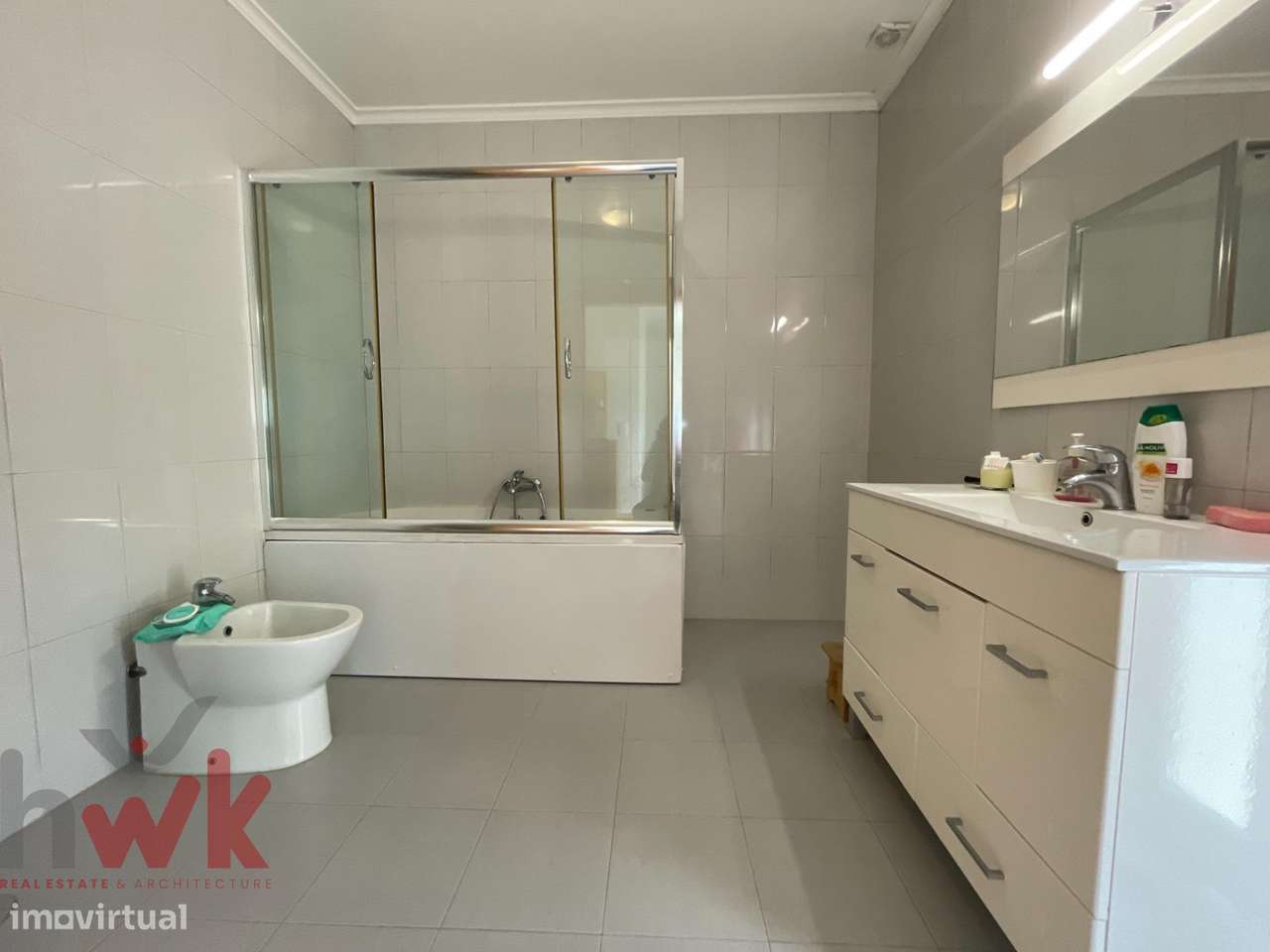 Moradia T4 Moderna com Vista Serra da Estrela-11