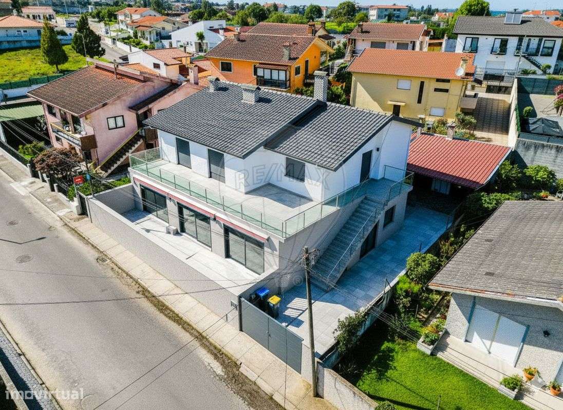 Moradia T4 para venda - Grande imagem: 4/50