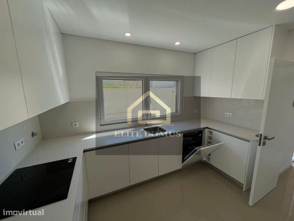 Moradia Isolada T3 Abóboda. - Grande imagem: 4/60