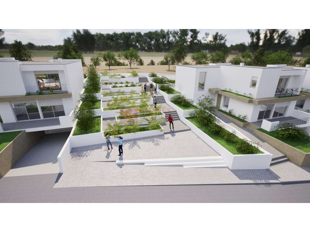 Moradia T4 Exclusiva em Condomínio Privado com Piscina | Junto a Mafra-15