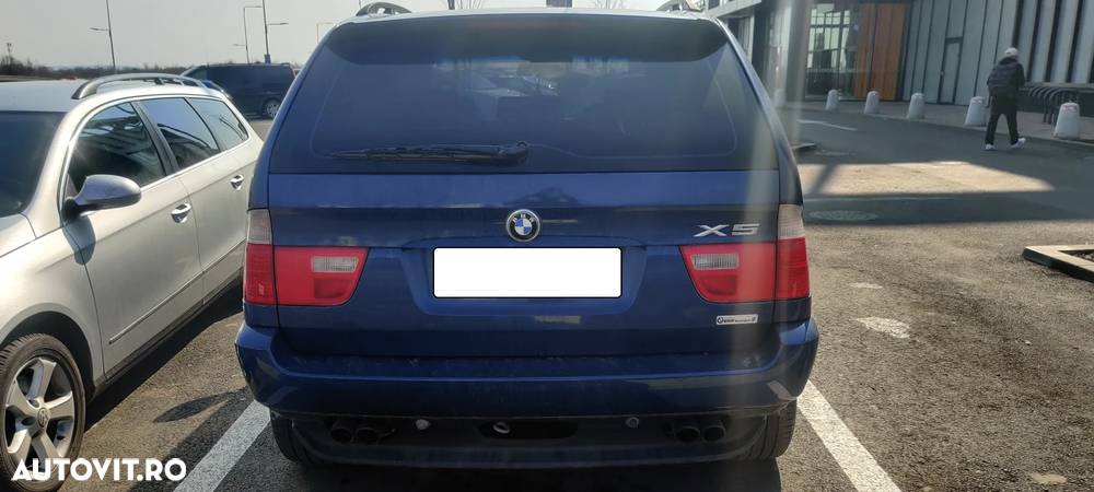 Dezmembrez BMW X5 E70 NFL / FL / LCI / M Pachet motor calculator cutie viteze usa aripa capota haion trager bara faruri xenon stop interior jante navigatie oglinzi plafon praguri volan etc - 16