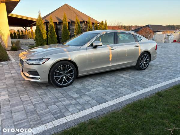 Volvo S90 T5 Momentum - 2