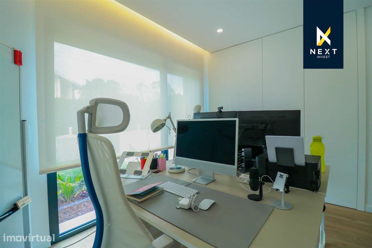 Moradia Geminada T4 com Piscina – Viseu-33