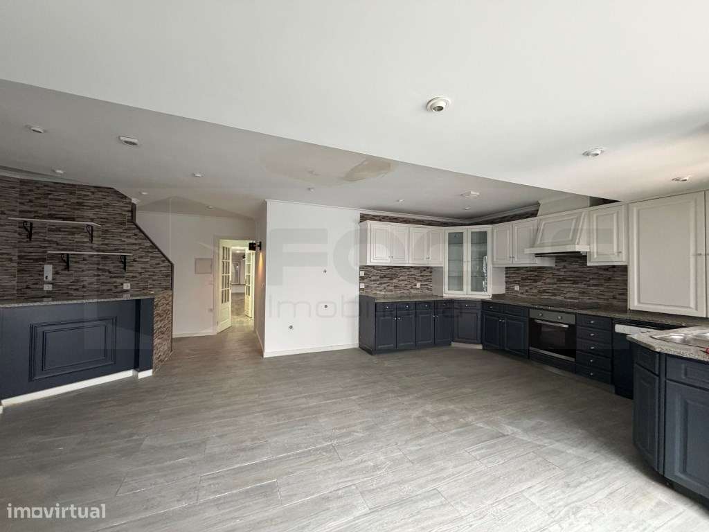 Moradia T3 +2, renovada Gafanha da Nazaré - Grande imagem: 5/26