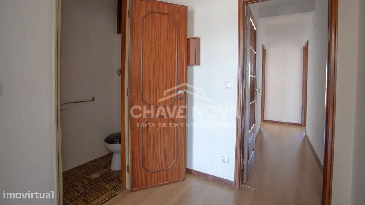 T2 com varanda e 2 casas de banho em Gaia-19
