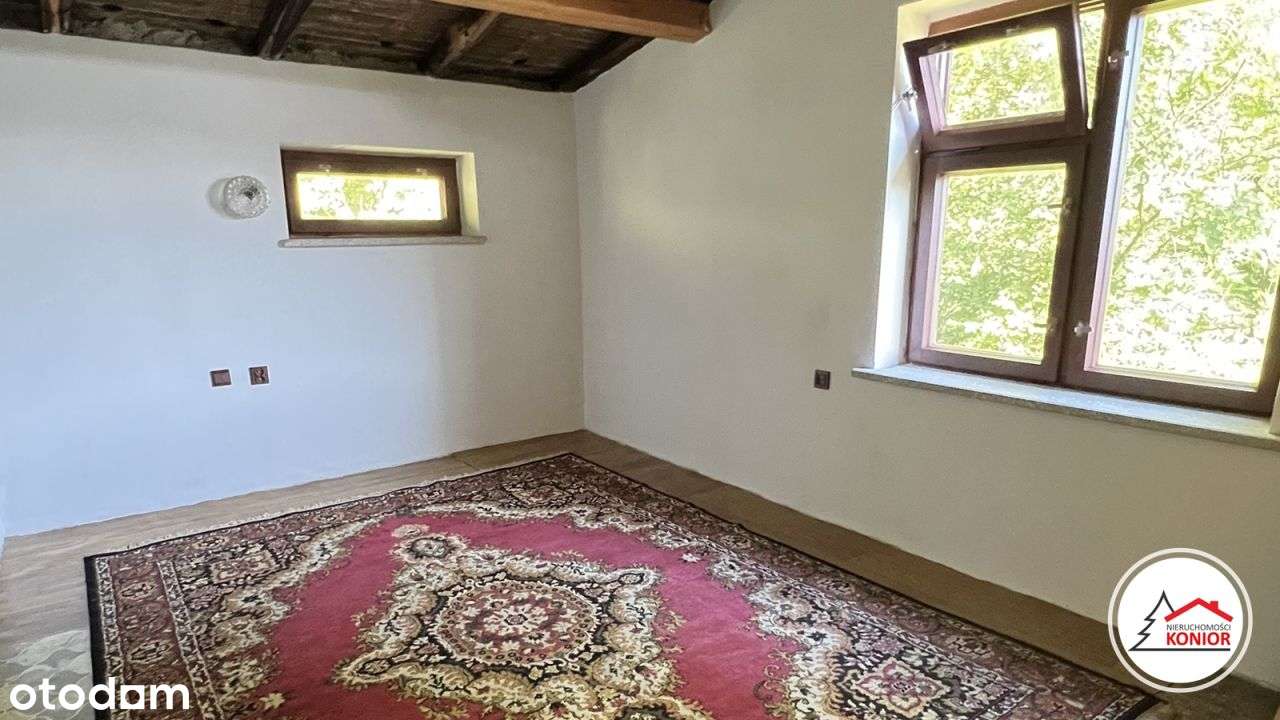 Dom z ogrodem w atrakcyjnej lokalizacji blisko wyciągów .-19