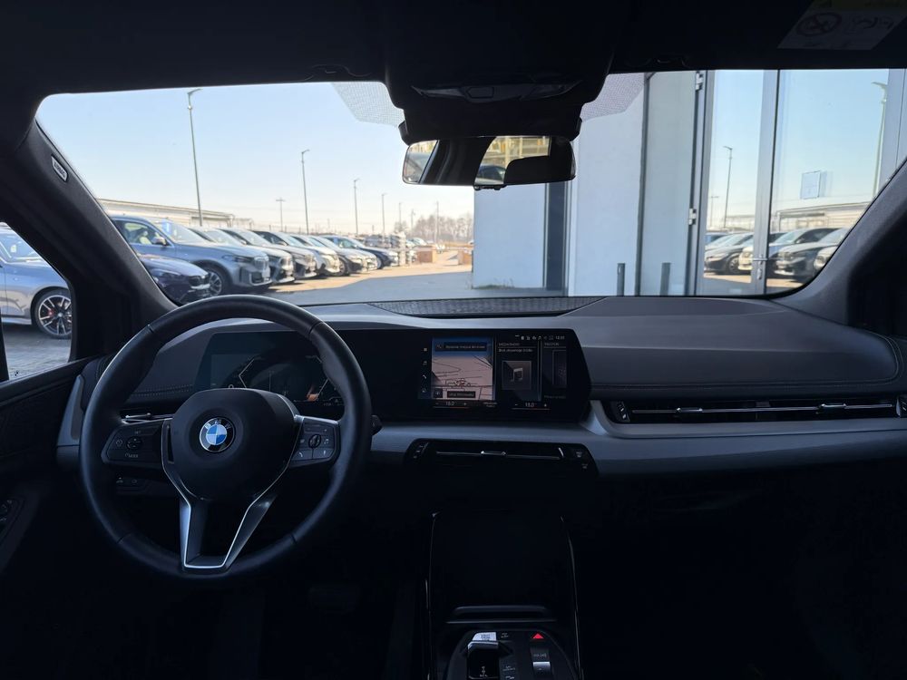 BMW Seria-2 218I 1.5 Benzyna 136 KM — zdjęcie 3