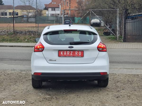 Ford Focus 1.6 TDCi DPF Trend - 5