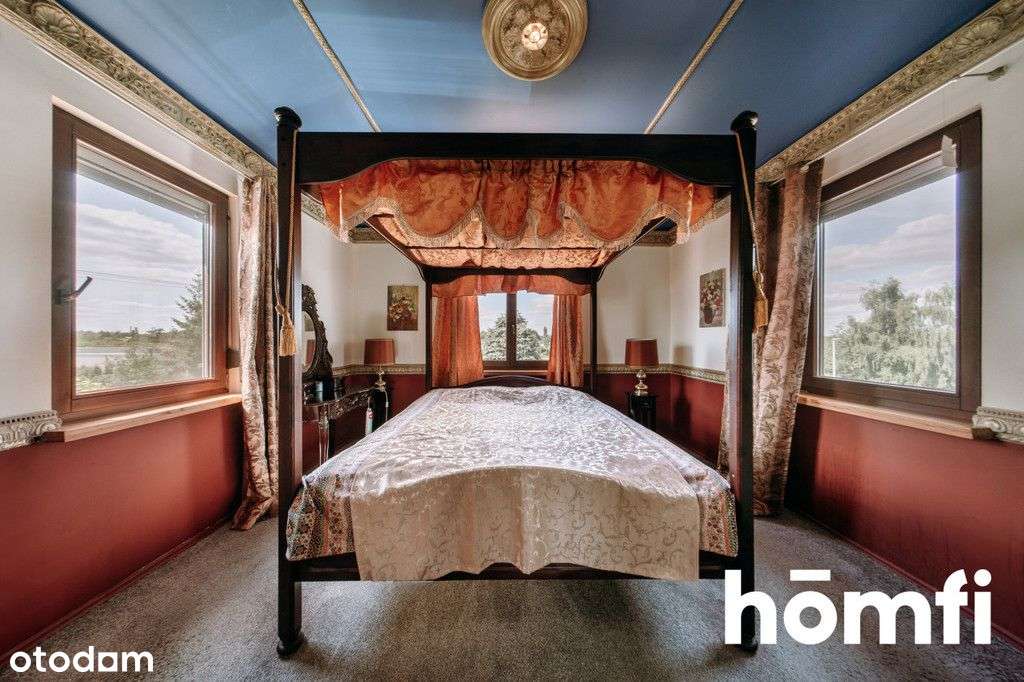 Miejska willa z basenem na Rudaku - Pełny obrazek: 4/20