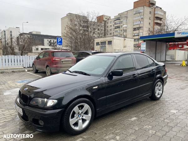 BMW Seria 3 318i - 10