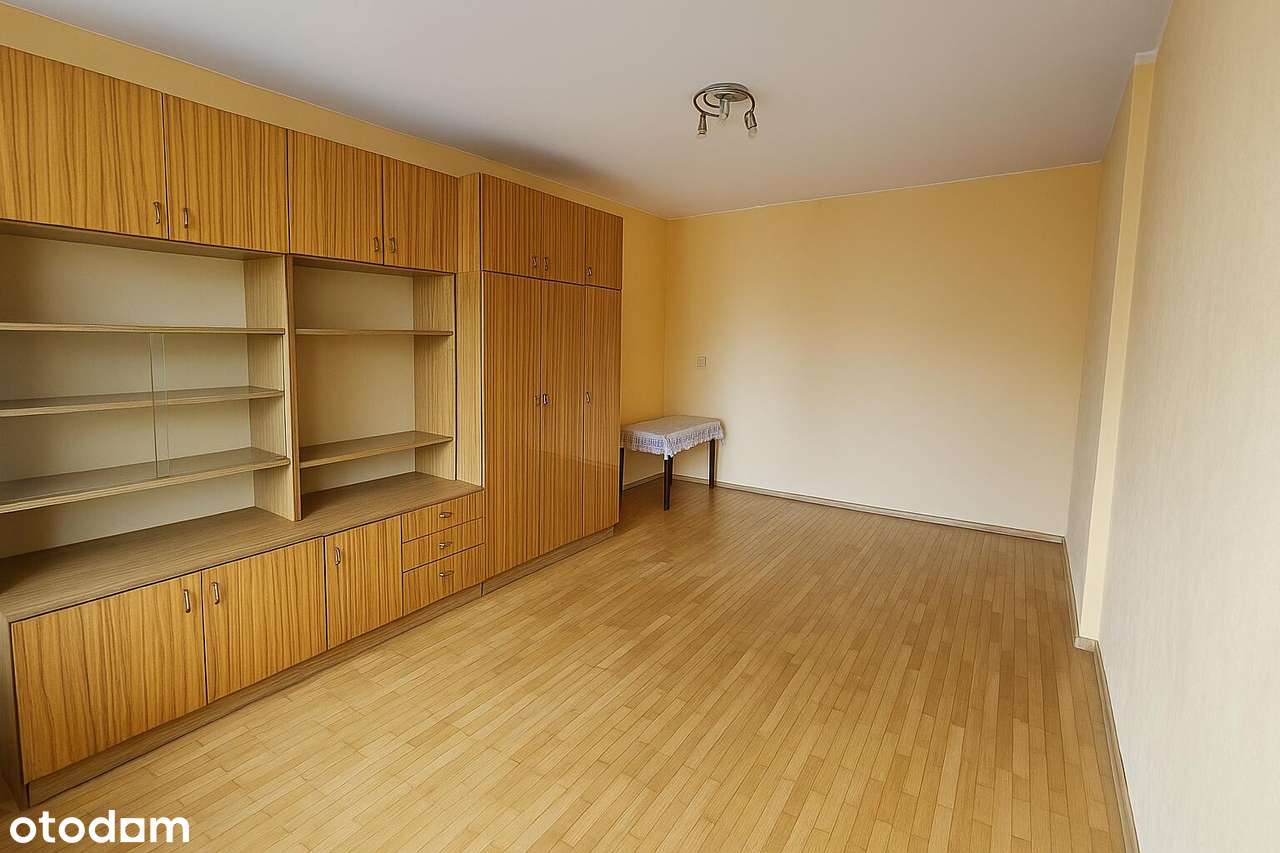 na sprzedaż mieszkanie 2-pokojowe + garaż Centrum!-3