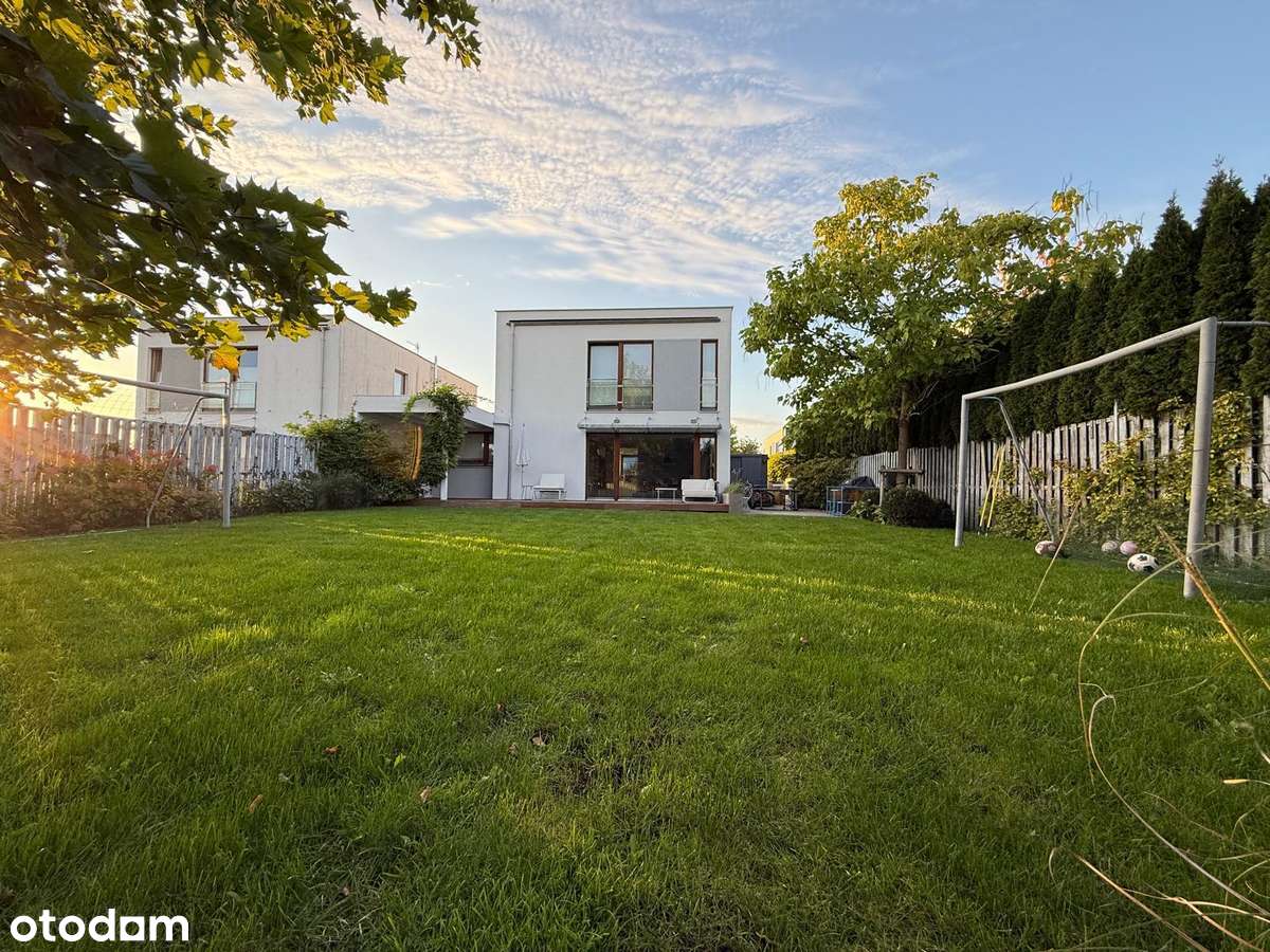 [REZERWACJA] Piękny dom na osiedlu zamkniętym w Tarnowie Podgórnym - Pełny obrazek: 2/20