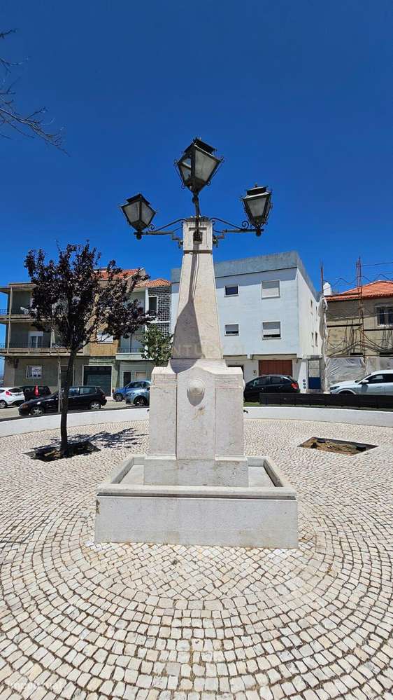 Prédio para Reabilitação no Centro Histórico de Palmela-26