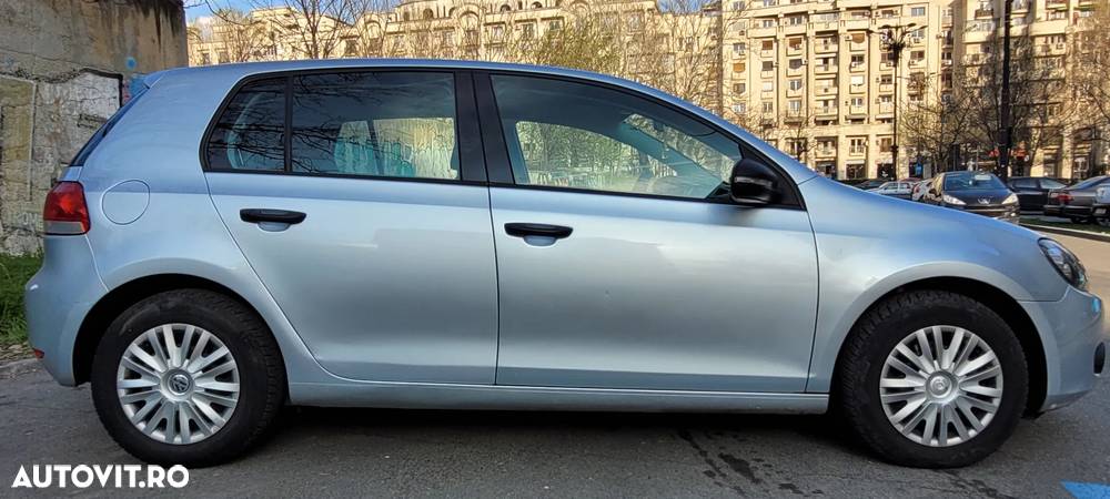 Volkswagen Golf 1.6 TDI DPF Trendline - 7