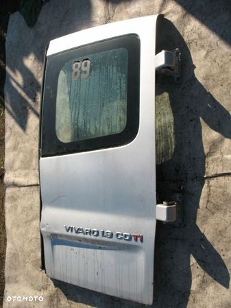 Renault trafic II,vivaro drzwi tylne prawe kpl. - 1