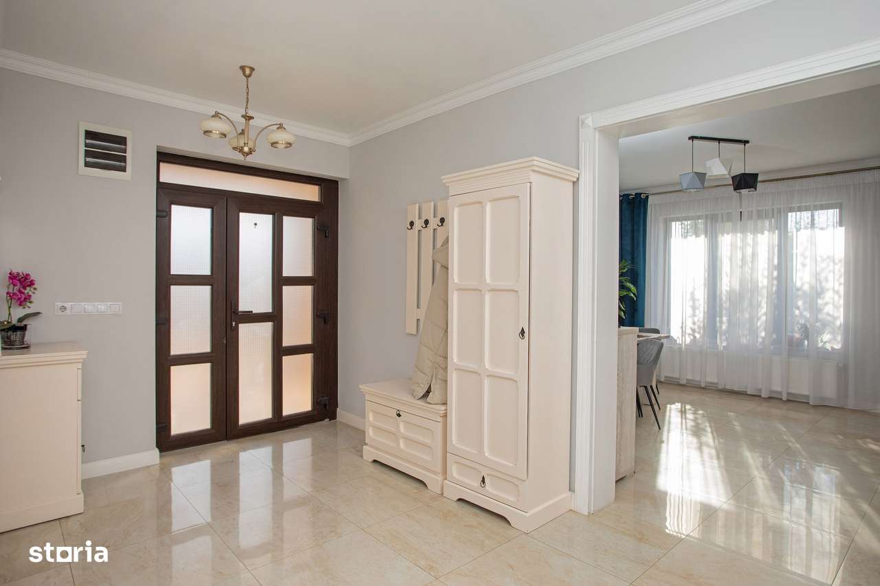 Vilă P+M, Clujului, 190 mp, teren 520 mp, singur în curte. 225 000 E-14