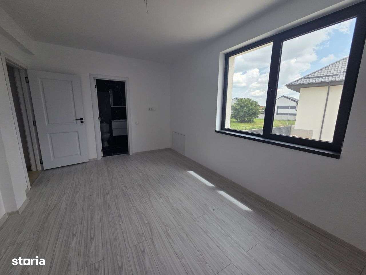 Vila P+1E+M ,6 camere Bragadiru-5