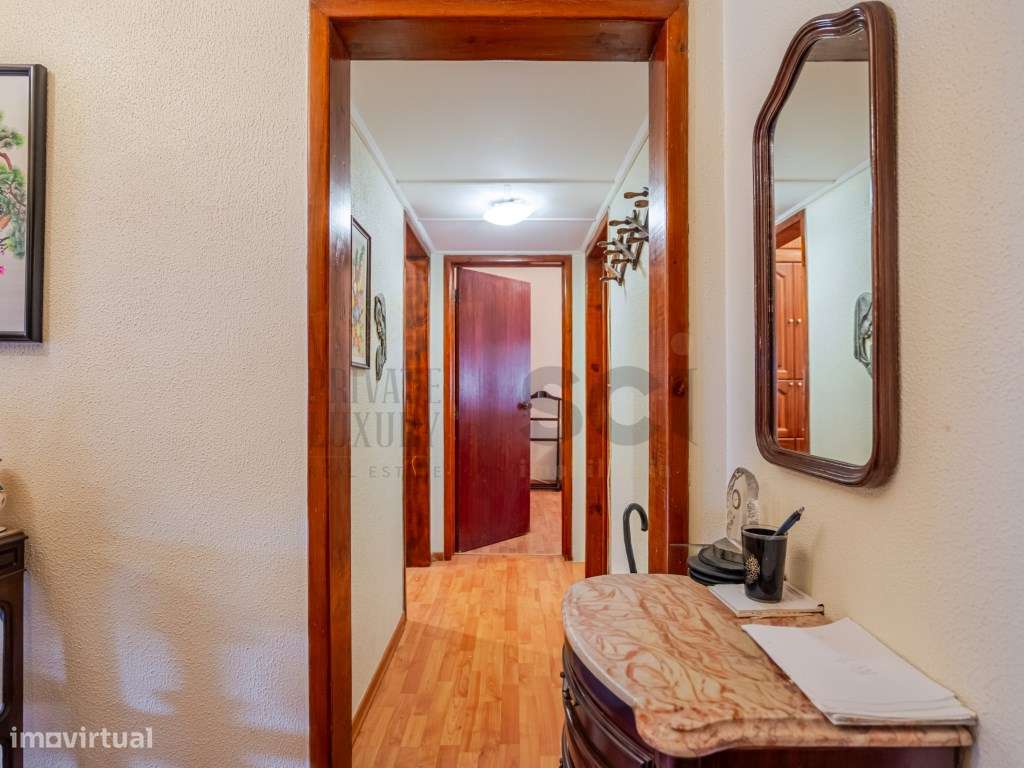 Apartamento T4 no Montijo-9