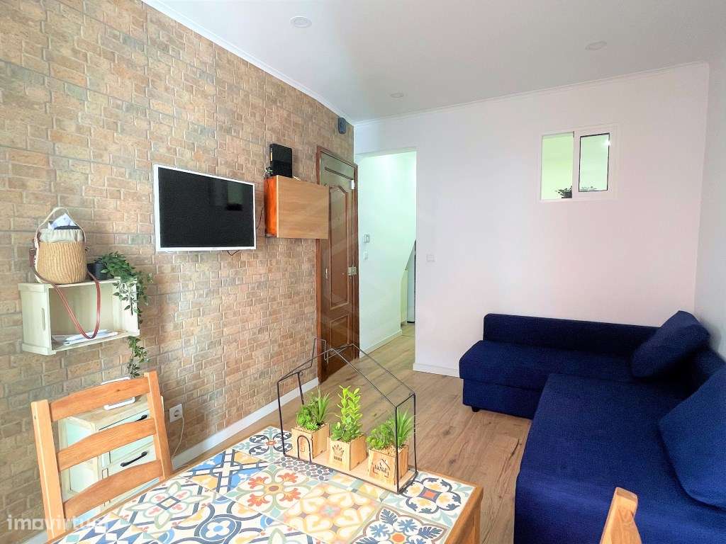 Apartamento T1 mobilado para arrendar S Vicente, junto Panteão e Me... - Grande imagem: 3/15