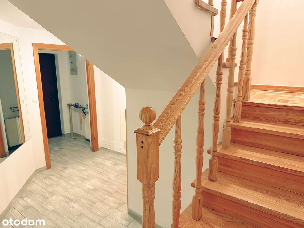 Segment 246 m² z ogrodem i 2 miejscami postojowymi – Warszawa Włochy-10