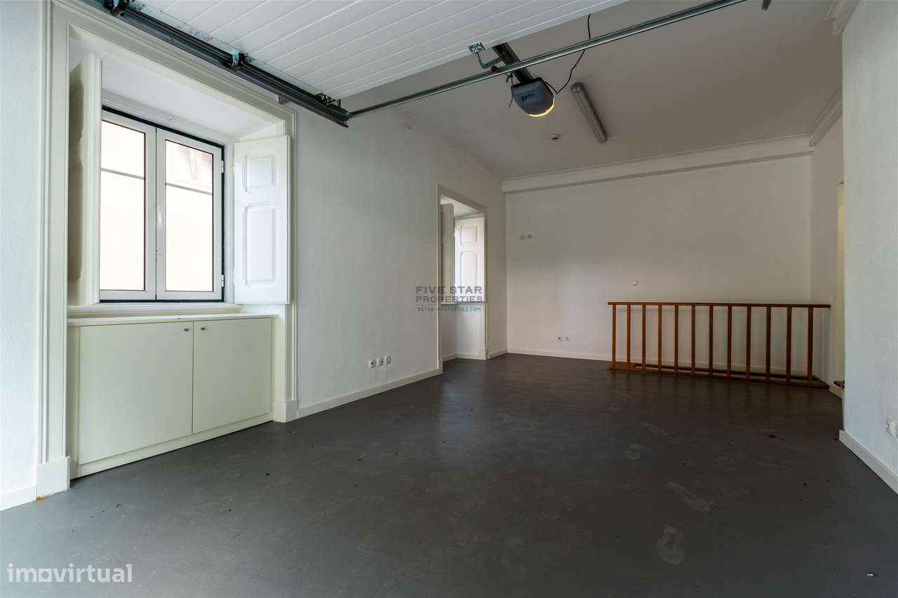 Arrendamento - T4 - Sintra - Varanda - Garagem - Arrecadaçao - Grande imagem: 5/33