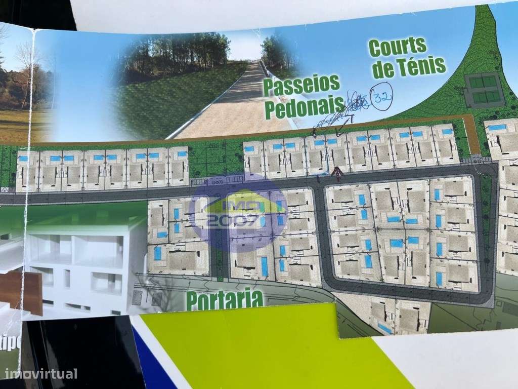 Lote para moradia em Serzedo - Grande imagem: 2/13