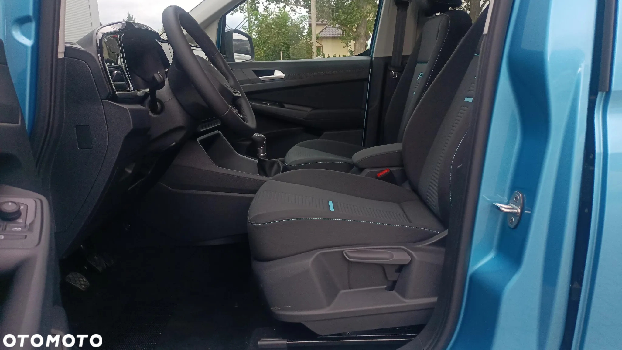 Ford Tourneo Connect 2.0 EcoBlue Active - 23