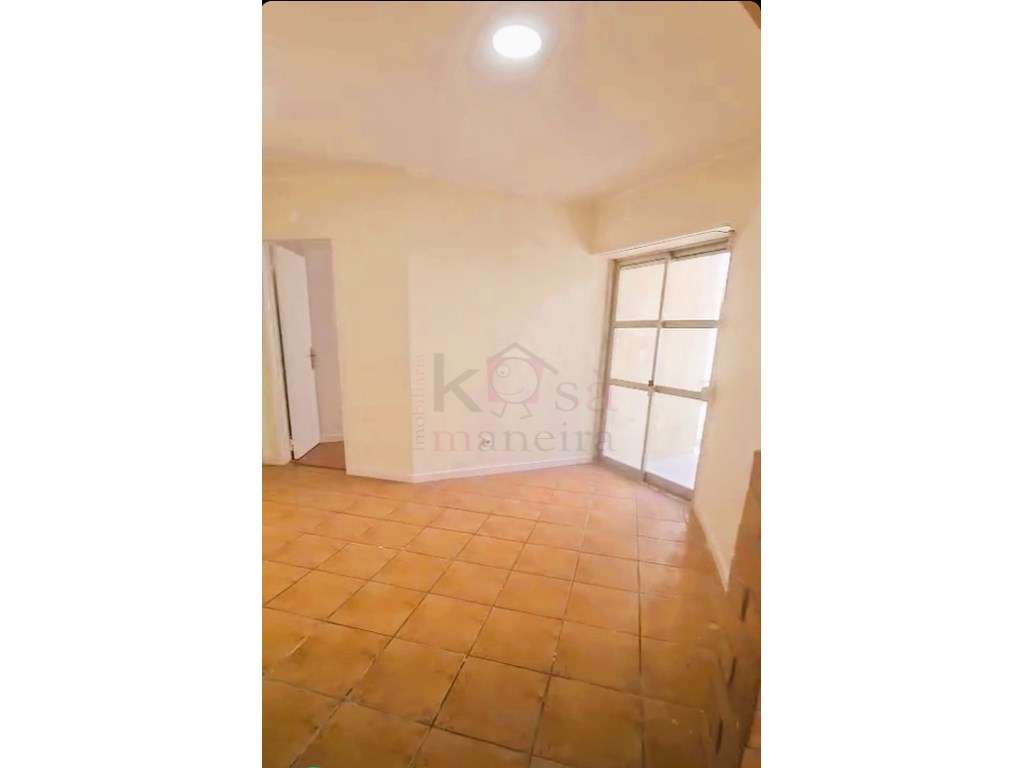 Apartamento 2+1 em Sintra-4