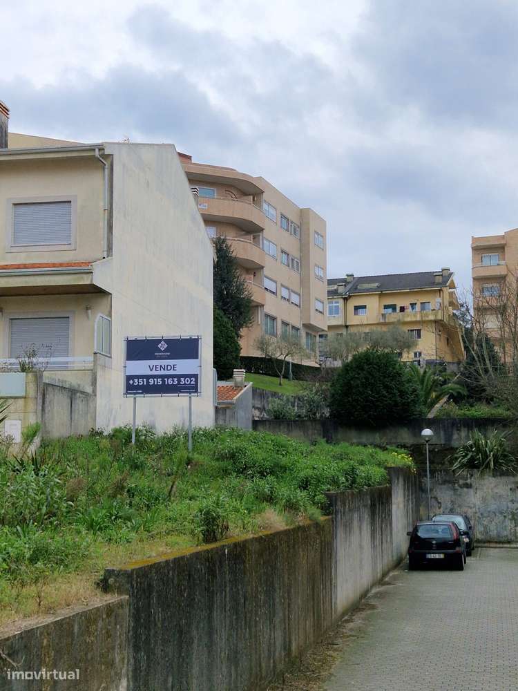 Terreno Exclusivo com Licença de Construção - Baguim do Monte - Grande imagem: 5/6