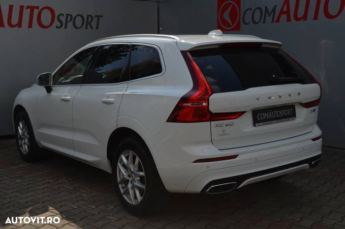 Volvo XC 60 - 4