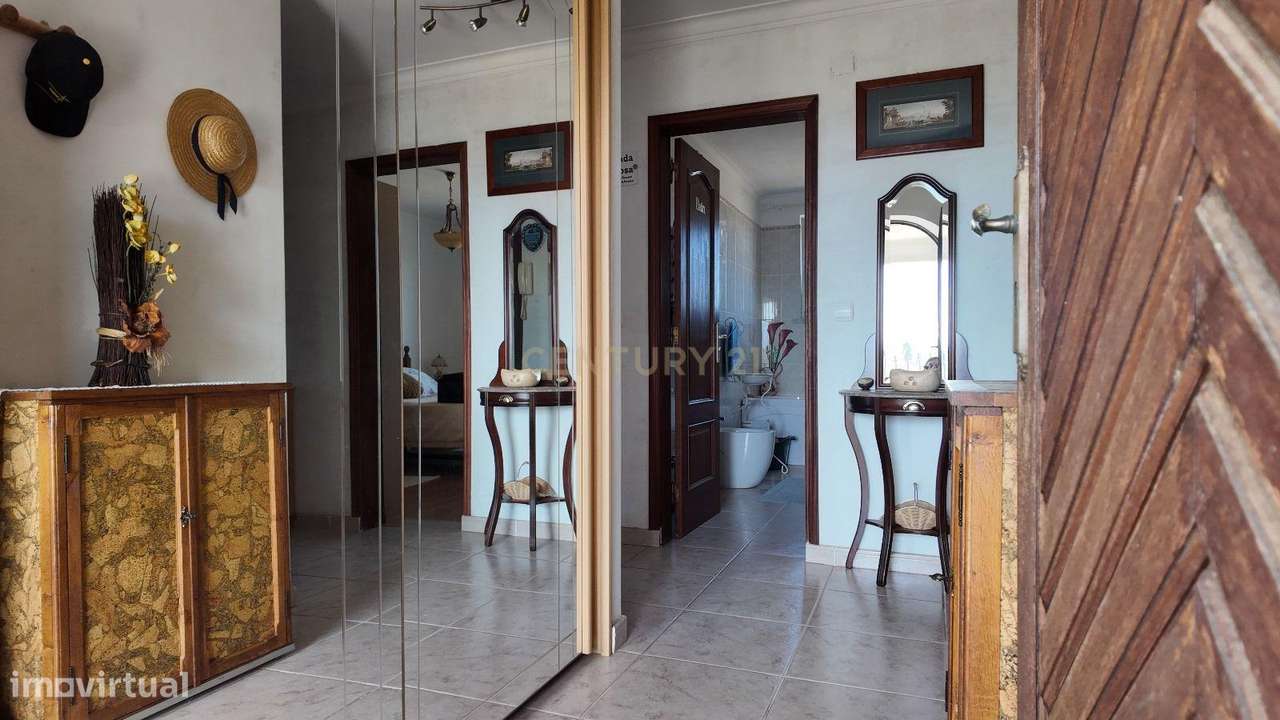 Moradia T3 no Fundão com lindas vistas em terreno de 5.000m2 - Grande imagem: 4/20