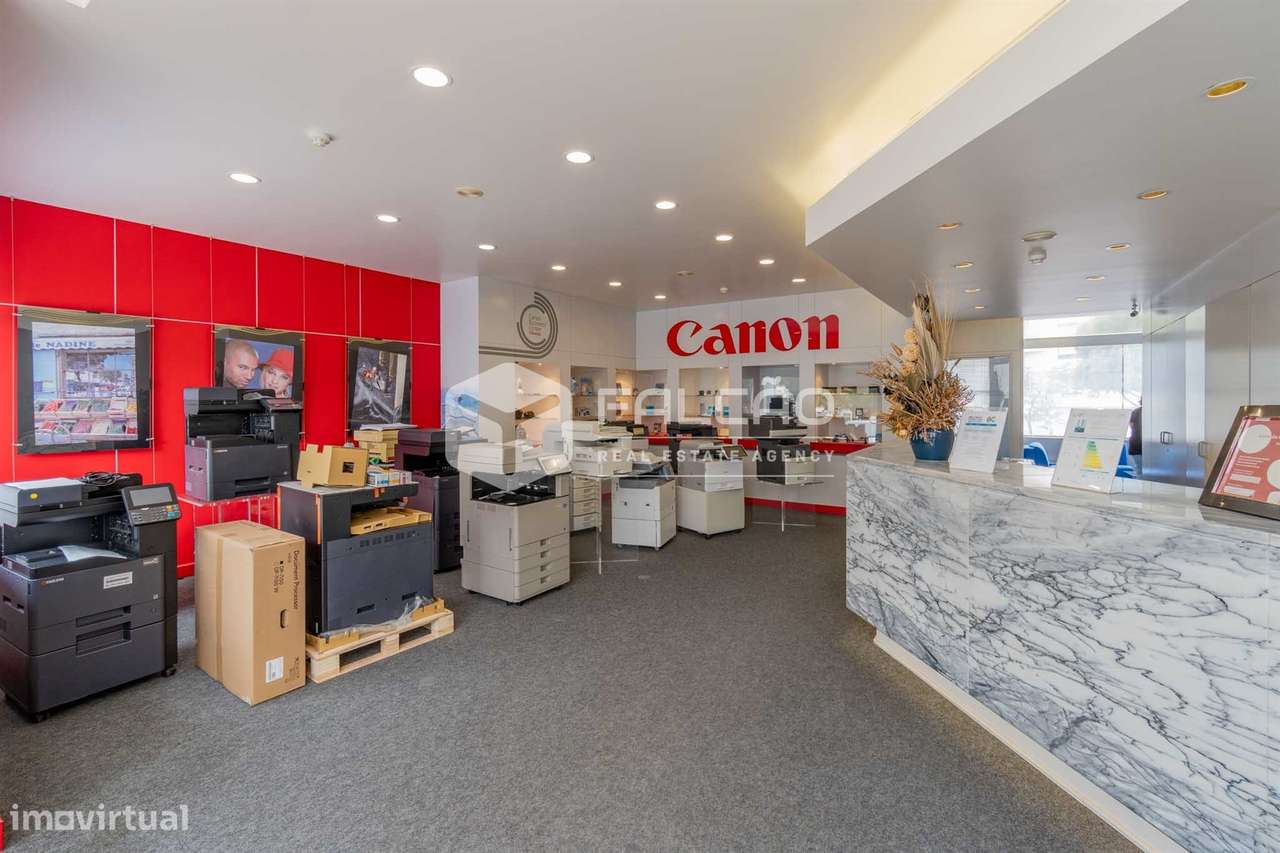 Loja  Venda em Santarém (Marvila), Santa Iria da Ribeira de Santarém, - Grande imagem: 2/48