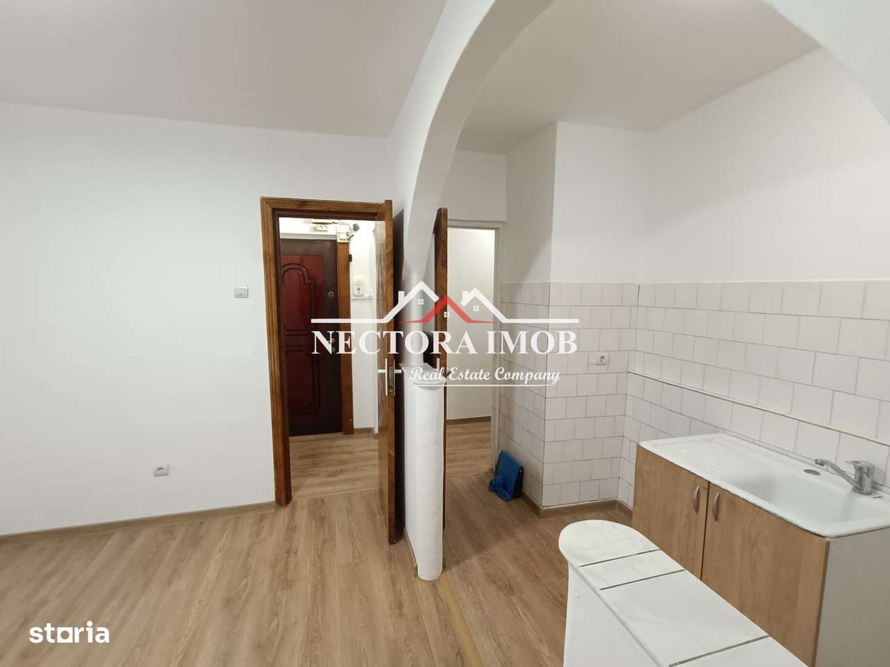 NECTORA IMOB-OCAZIE Apartament 3 camere, 54 mp, Str. R. Reagan, Et. 3-10