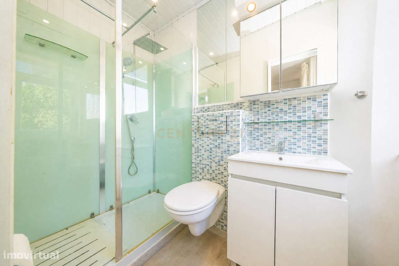 Apartamento com charme em Setúbal com uma vista soberba para o rio e t-19