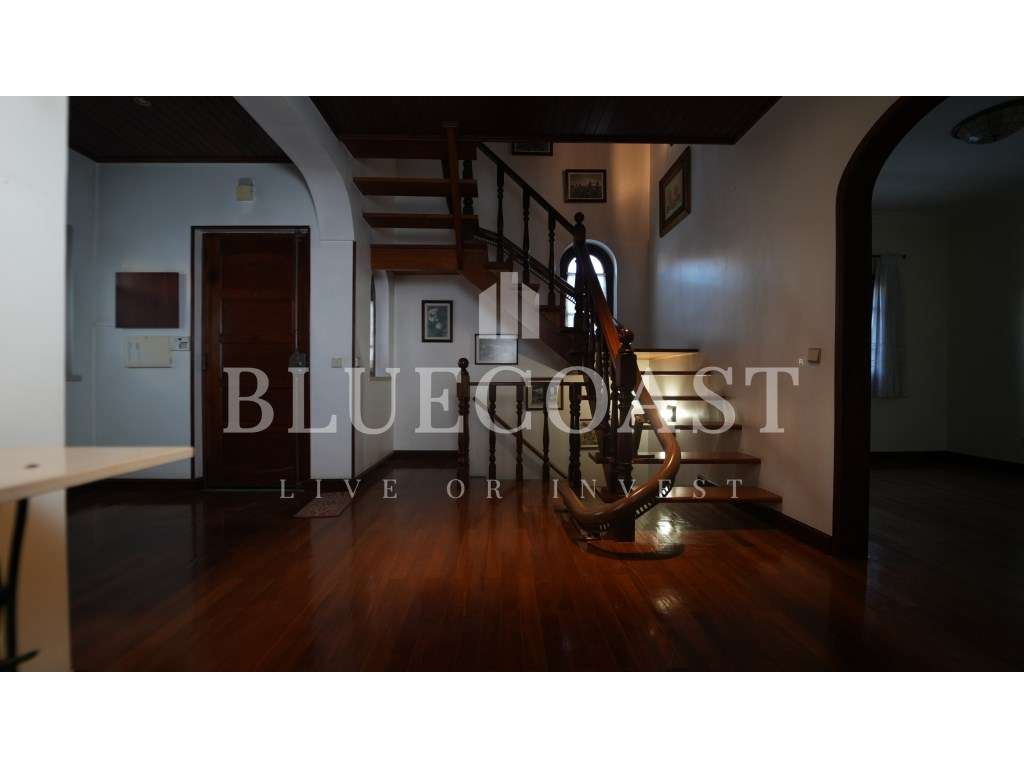 Moradia V4 com garagem e espaço exterior, em Aires - Grande imagem: 4/45