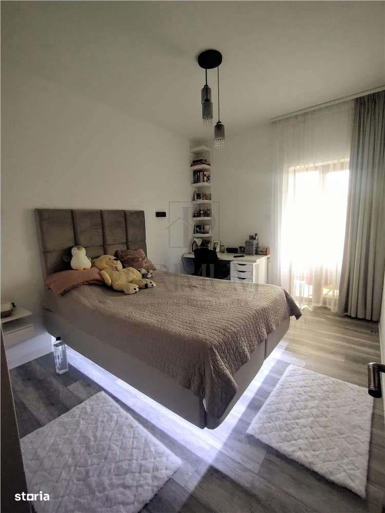 Sanandrei -Apartament 3 camere - doua balcoane -  curte -foisor - beci - Imagine principală: 2/15