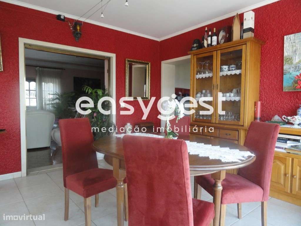 Turismo rural com moradia T6 inserida numa paisagem única no Fundão - Grande imagem: 5/33