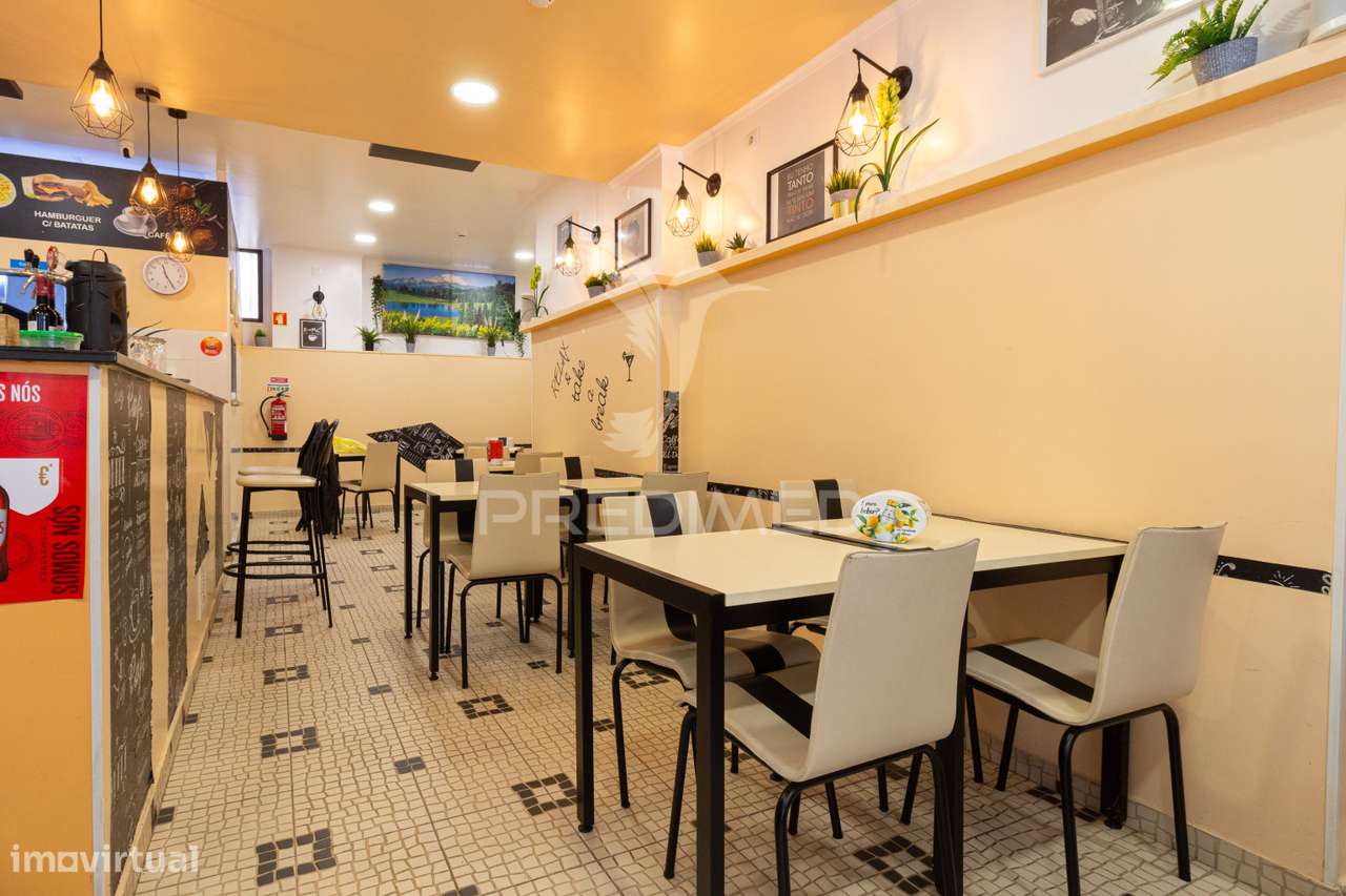 Restaurante em Almada- Totalmente equipado - 145.000 eur - Grande imagem: 2/19