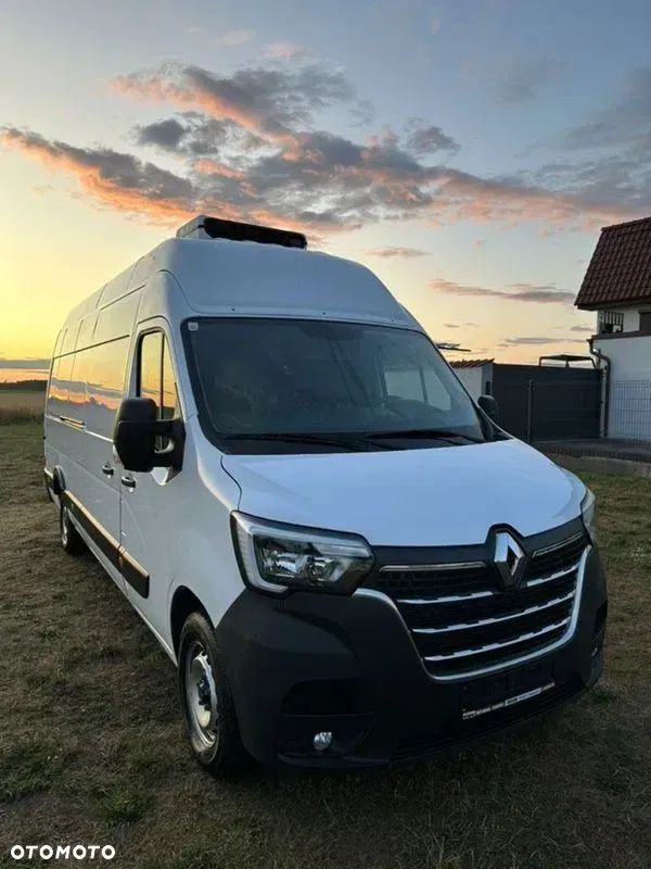 Renault Master 2021