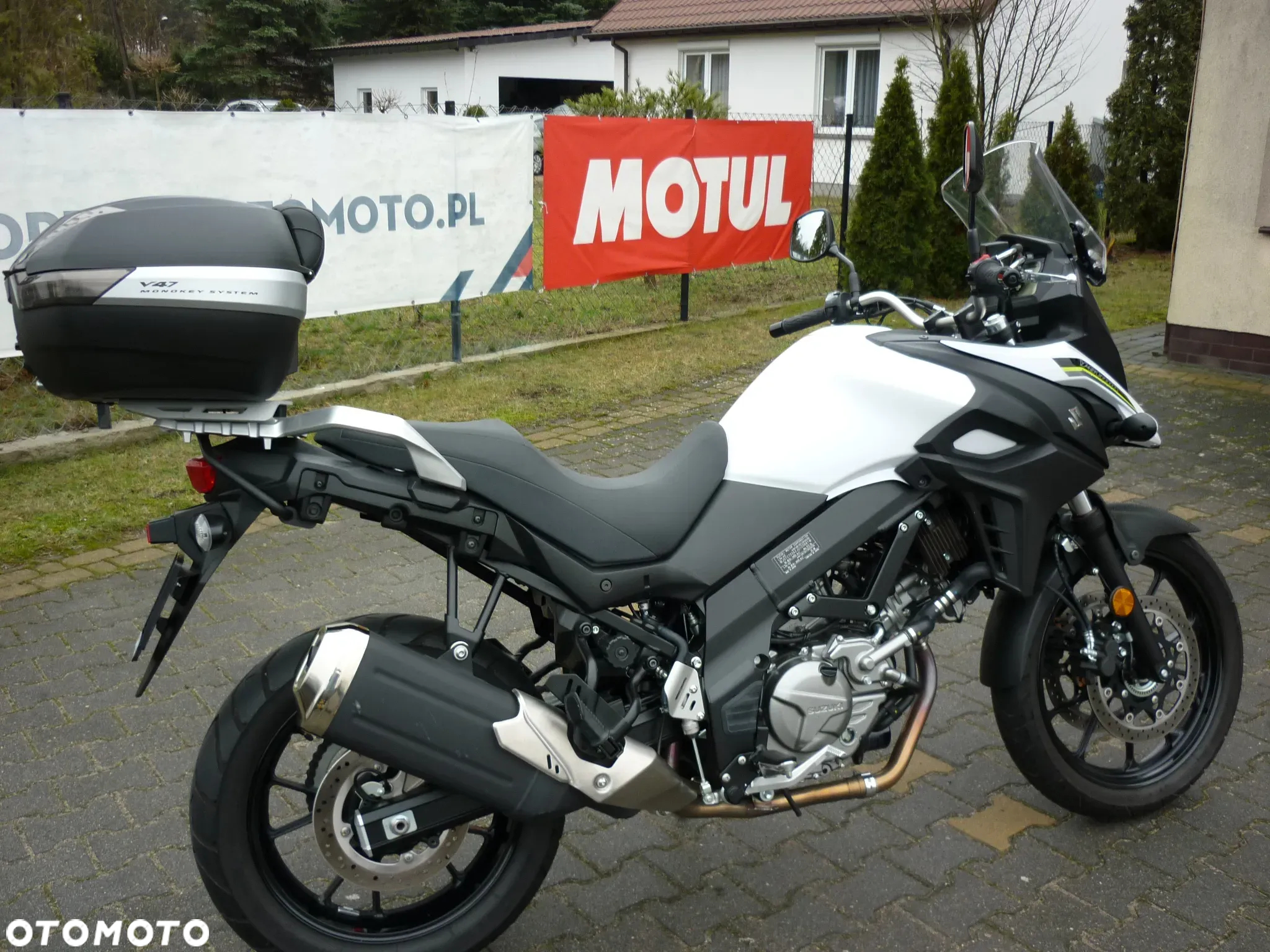 Suzuki V-STROM - 5