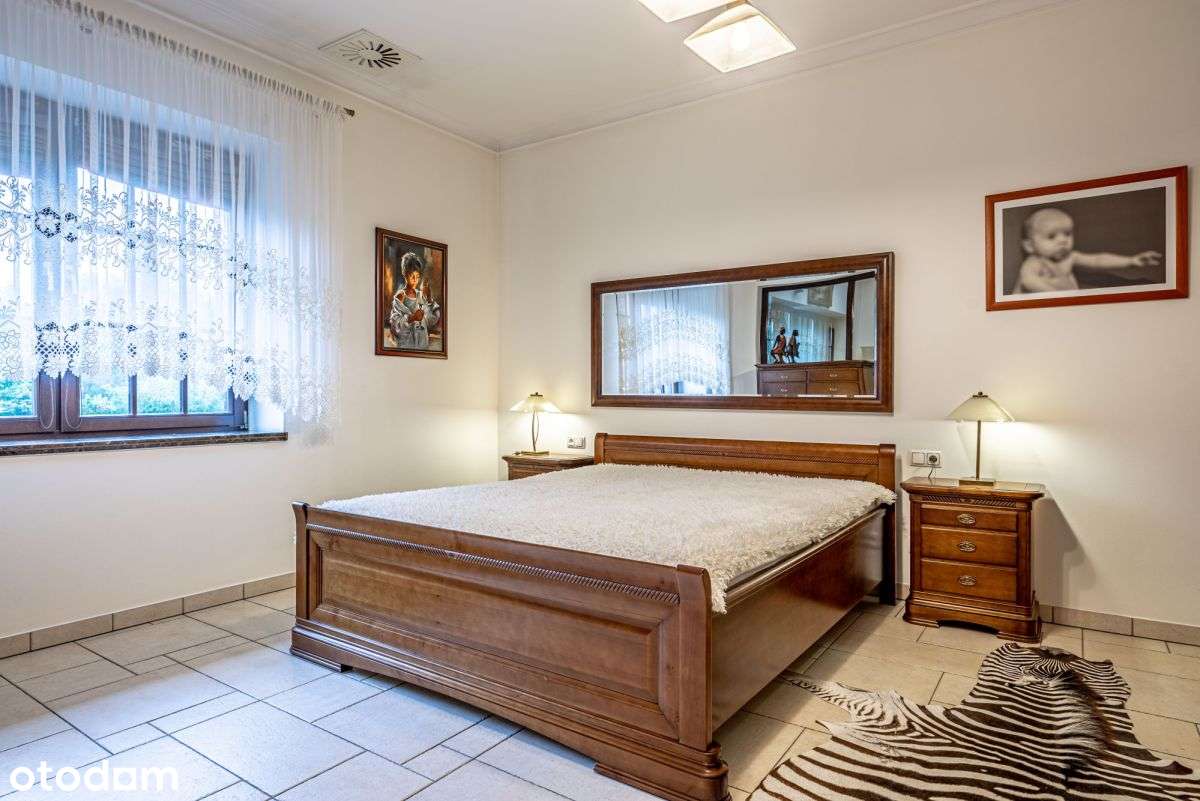 Wyjątkowa rezydencja z prywatnym stawem-16