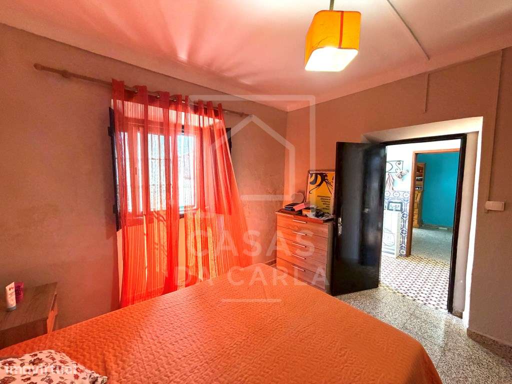 Moradia T4 com quintal e piscina em Vila Ruiva-5