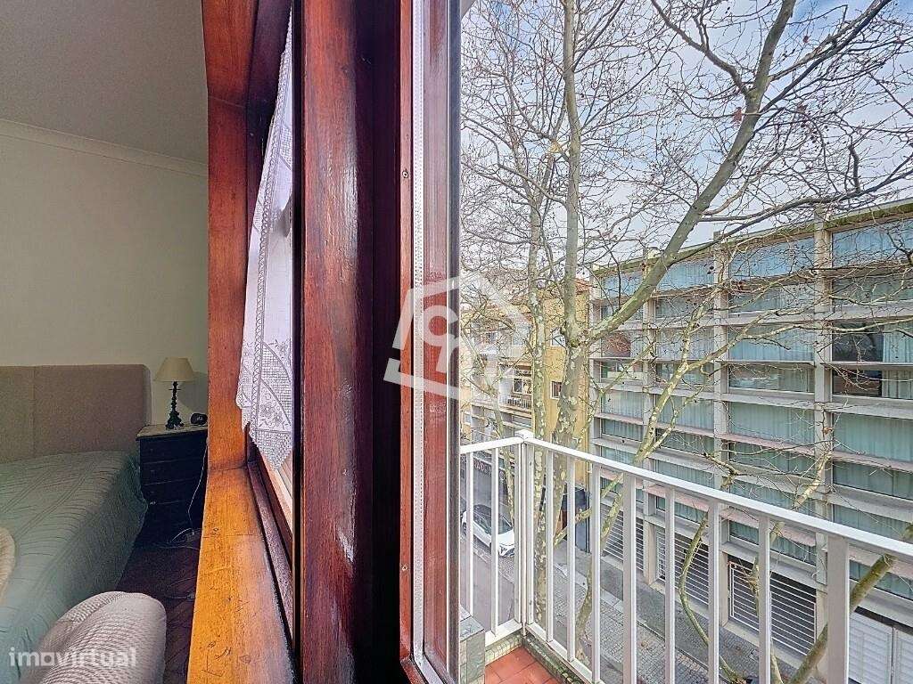 T4 com Garagem Box | 3 Frentes | 4 Varandas | Matosinhos Sul-19