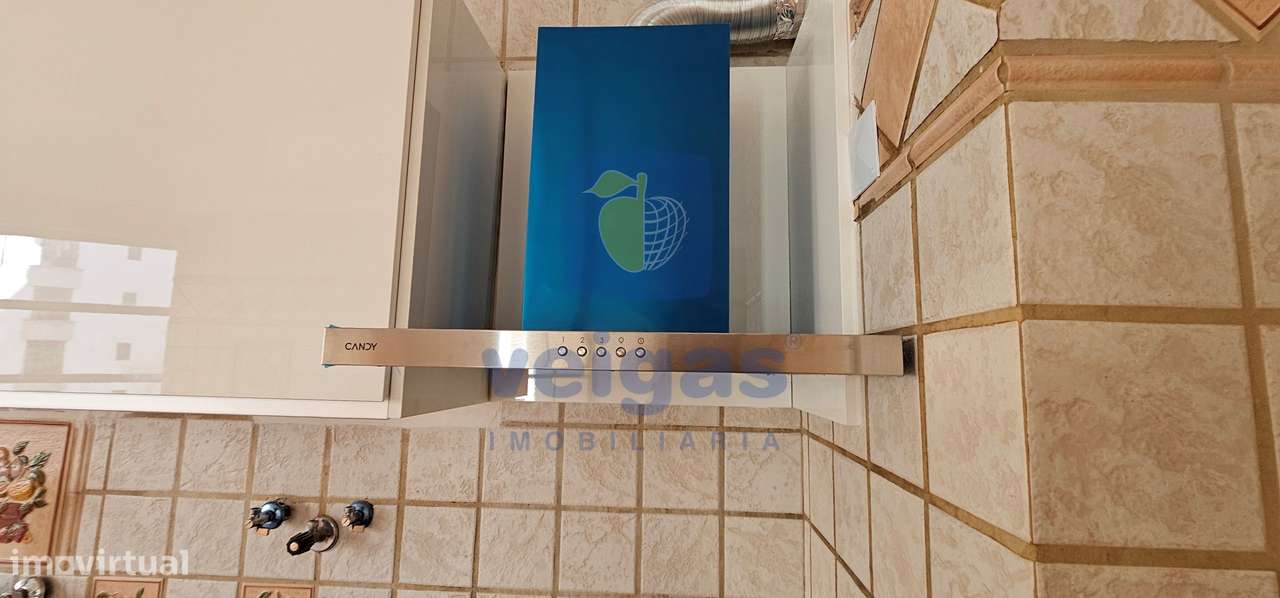 Apartamento T2 transf. em T3 Tapada das Mercês-10