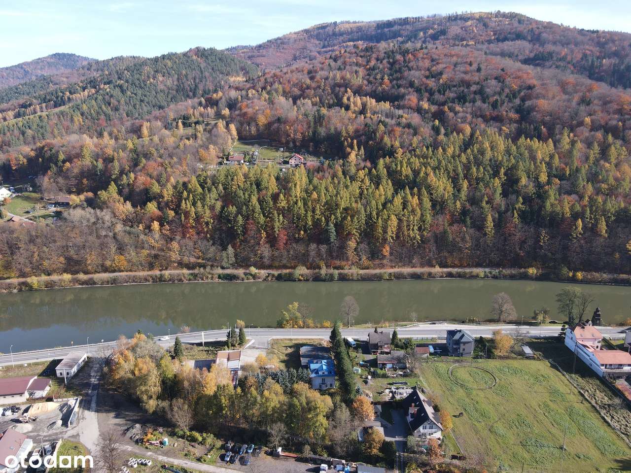 Na sprzedaż działka z rozpoczętą budową przy Jeziorze M. w Czernichów.-3