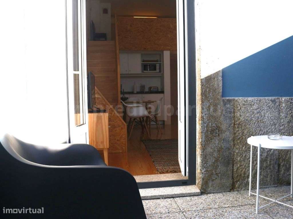 Loft c/terraço no Centro do Porto-21