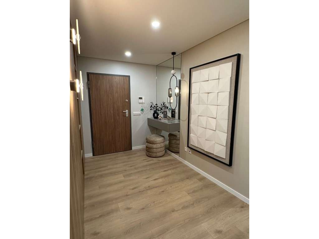 MONTIJO - APARTAMENTO DE LUXO - T4 C/ GARAGEM PERTO DO FÓRUM - Grande imagem: 5/7